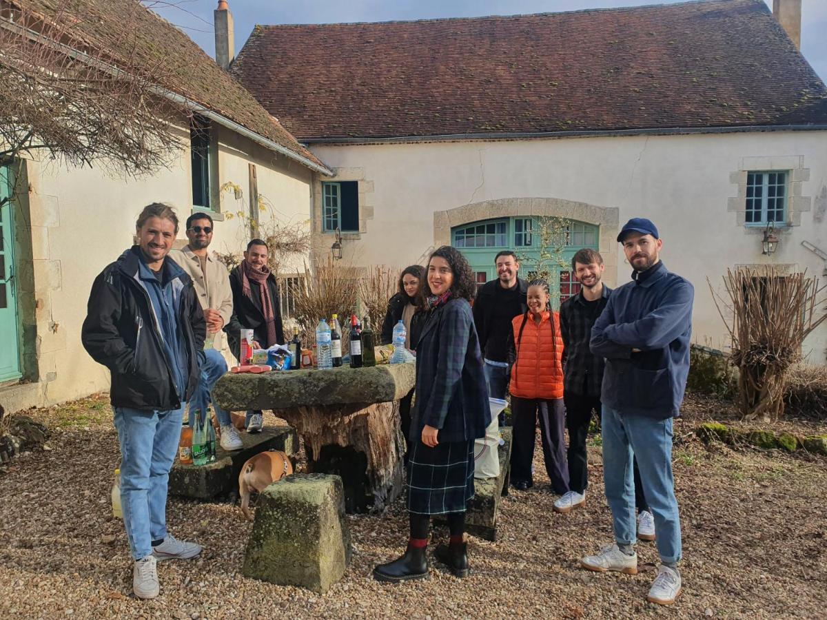 Ferme Equestre & Chambres D'Hotes Gateau Stables Proche Guedelon Saint-Amand-en-Puisaye Exterior photo
